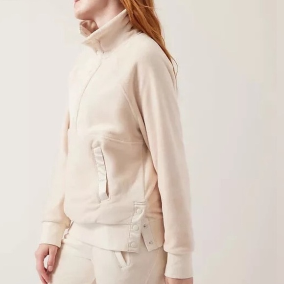 Women’s Athleta Recover Cozy Snap Front Sweatshirt Cream Plus Size 2X - Picture 2 of 11